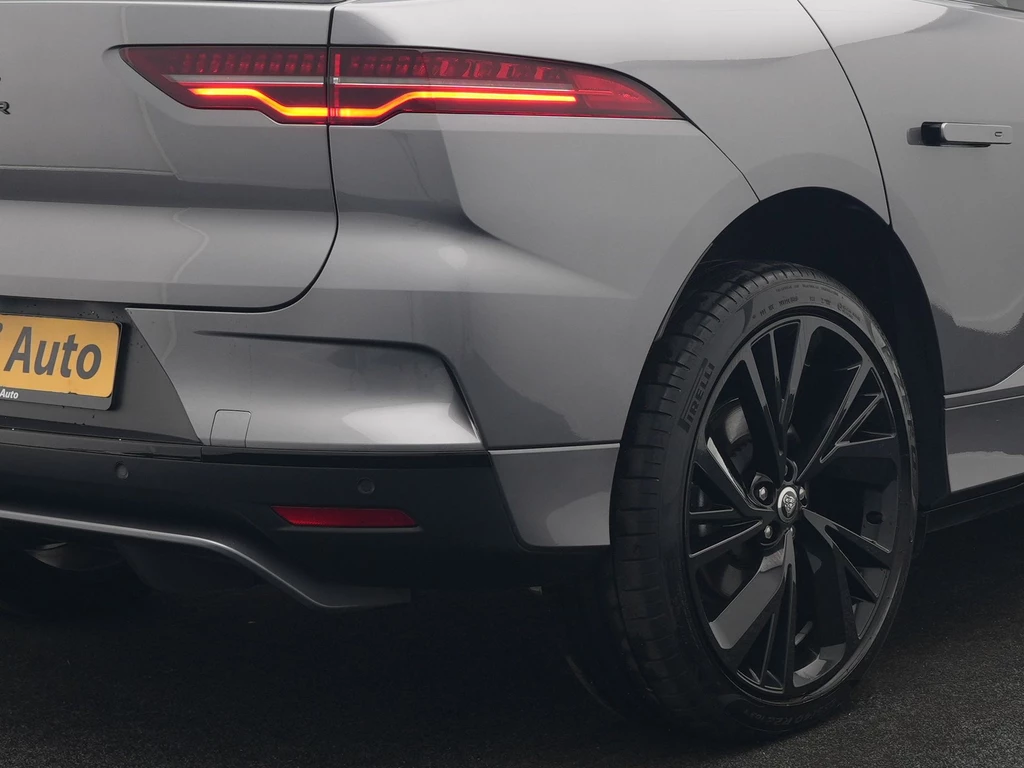 Jaguar I-PACE – foto 17