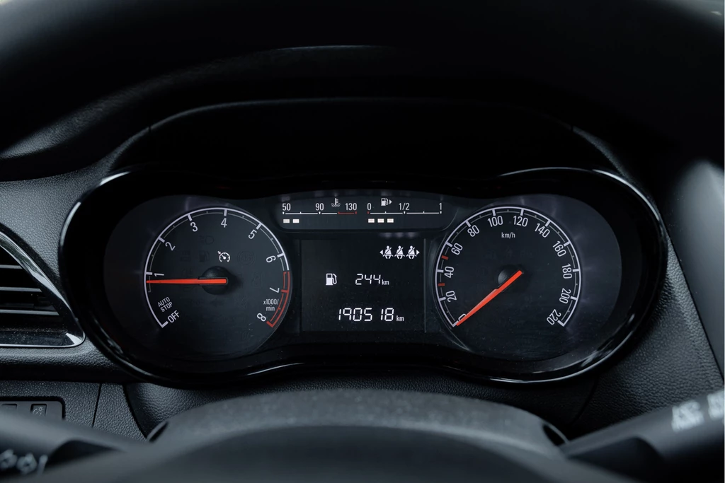 Opel KARL – foto 15