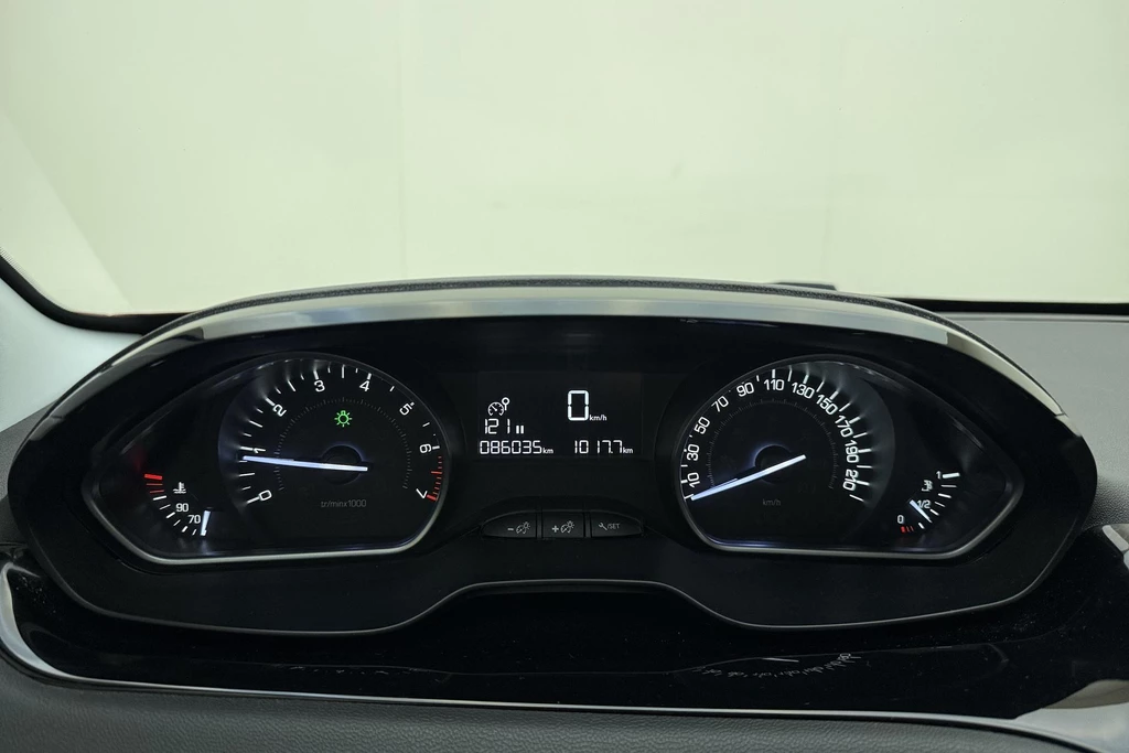 Peugeot 208 – foto 19