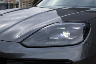 Porsche Cayenne – thumbnail 18