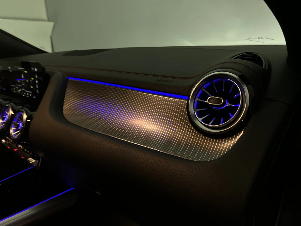 Mercedes-Benz EQA – foto 25