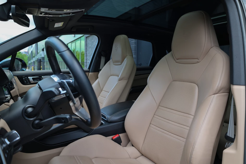 Porsche Cayenne – foto 21