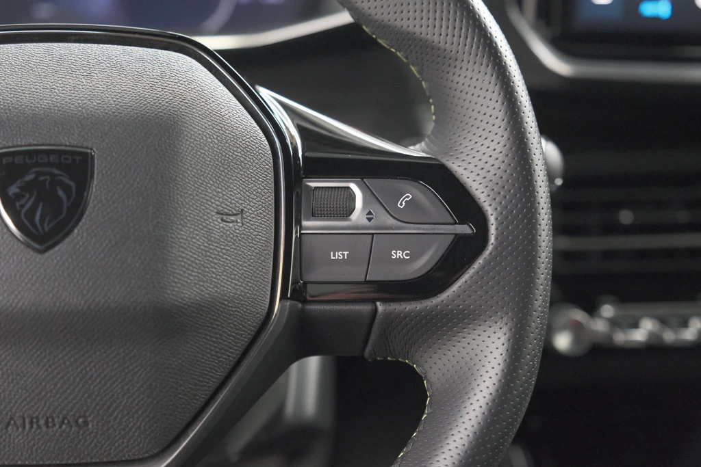 Peugeot e-2008 – foto 46