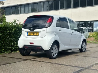 Peugeot iOn – thumbnail 5