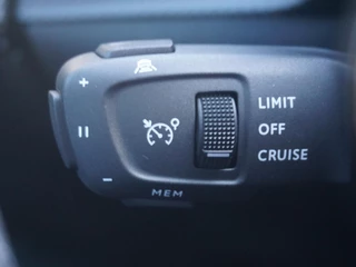 Peugeot 2008 – thumbnail 19