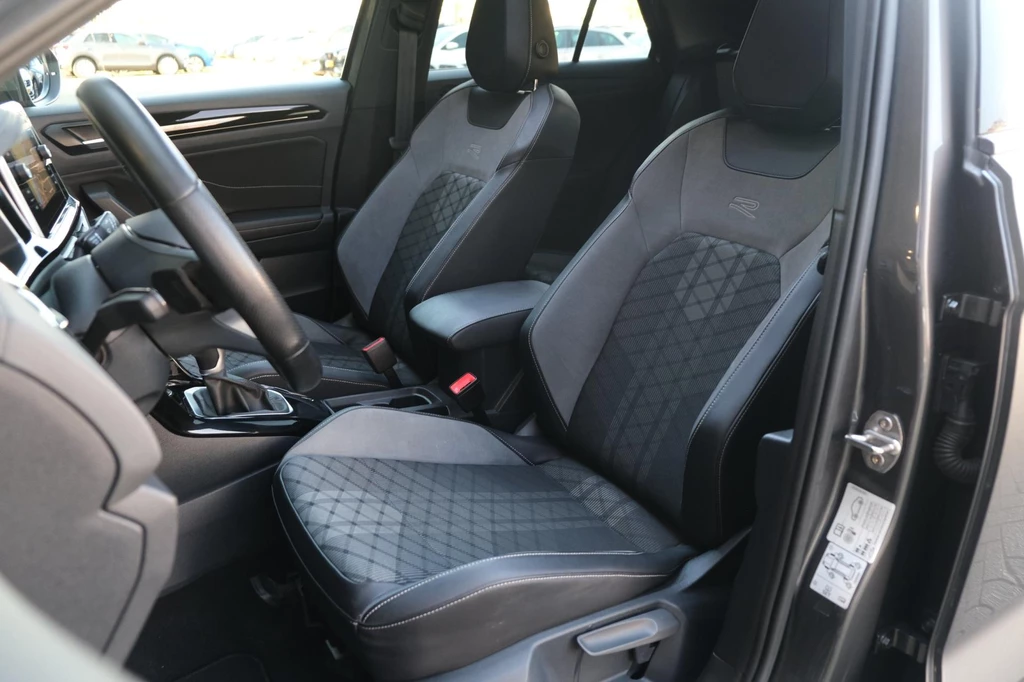 Volkswagen T-Roc – foto 9