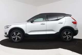 Volvo XC40 – thumbnail 1