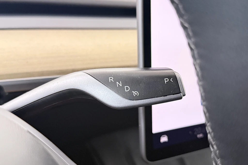 Tesla Model Y – foto 22