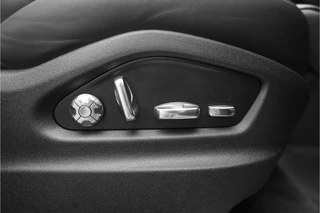 Porsche Cayenne – thumbnail 38