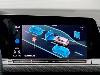 Volkswagen Golf – thumbnail 23