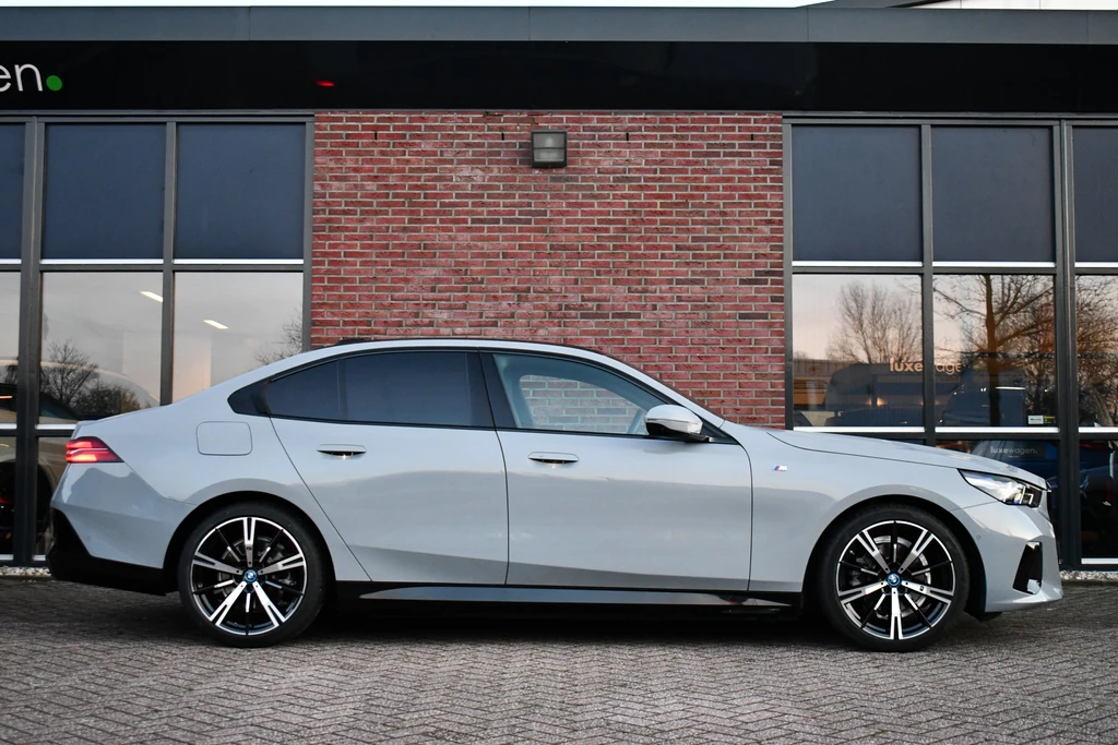 BMW 5 Serie – foto 18
