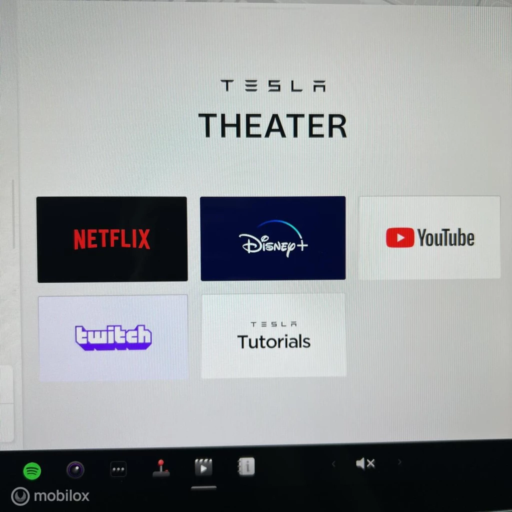 Tesla Model Y – foto 17