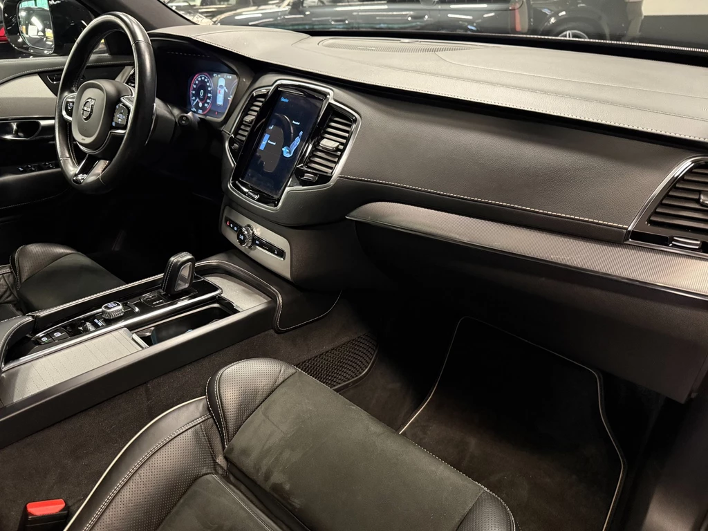 Volvo XC90 – foto 24