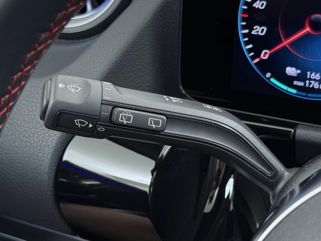 Mercedes-Benz EQA – foto 30