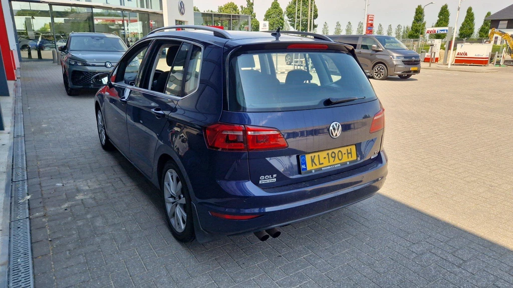 Volkswagen Golf Sportsvan – foto 1