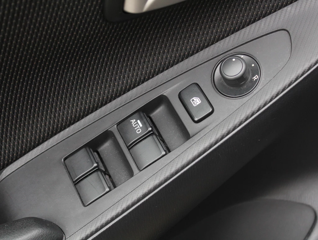 Mazda 2 – foto 18