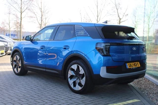 Ford Explorer – thumbnail 3