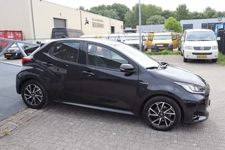 Toyota Yaris – thumbnail 6