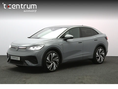 Volkswagen ID.5 Pro 77 kWh 204 PK, SOH 96 %, Panoramadak, Trekhaak, Memory, Massage, Carplay, Winterpakket, 360 Camera