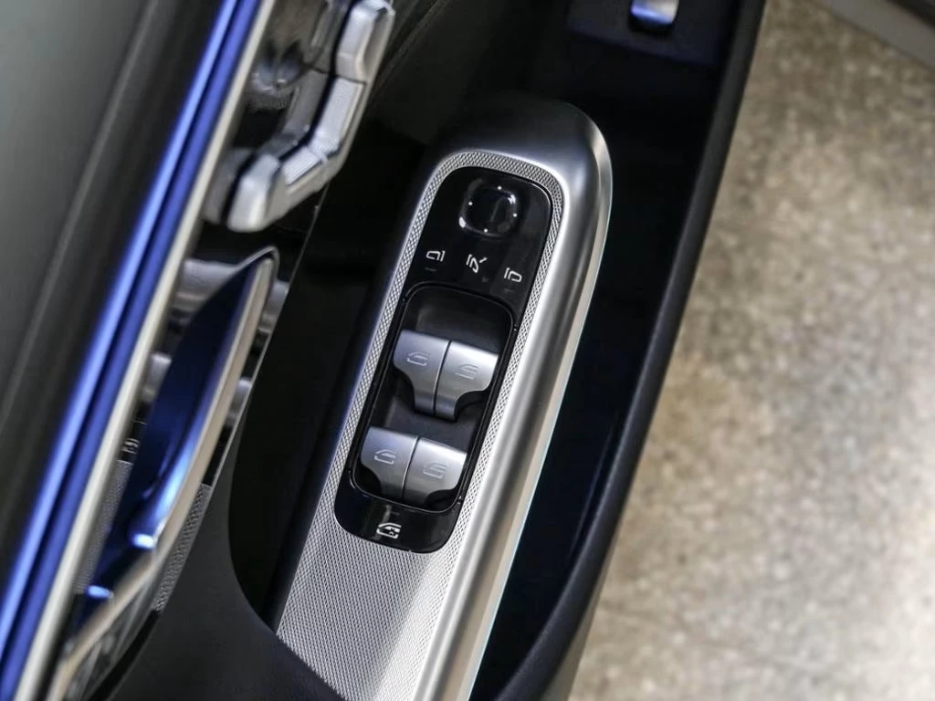 Mercedes-Benz E-Klasse – foto 9