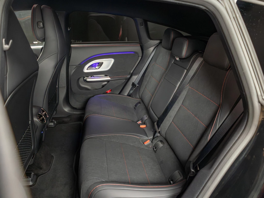 Mercedes-Benz CLA – foto 11