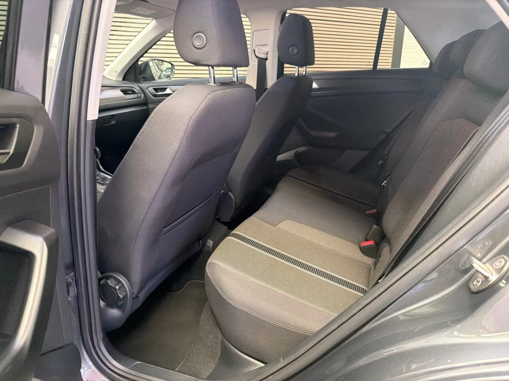Volkswagen T-Roc – foto 16