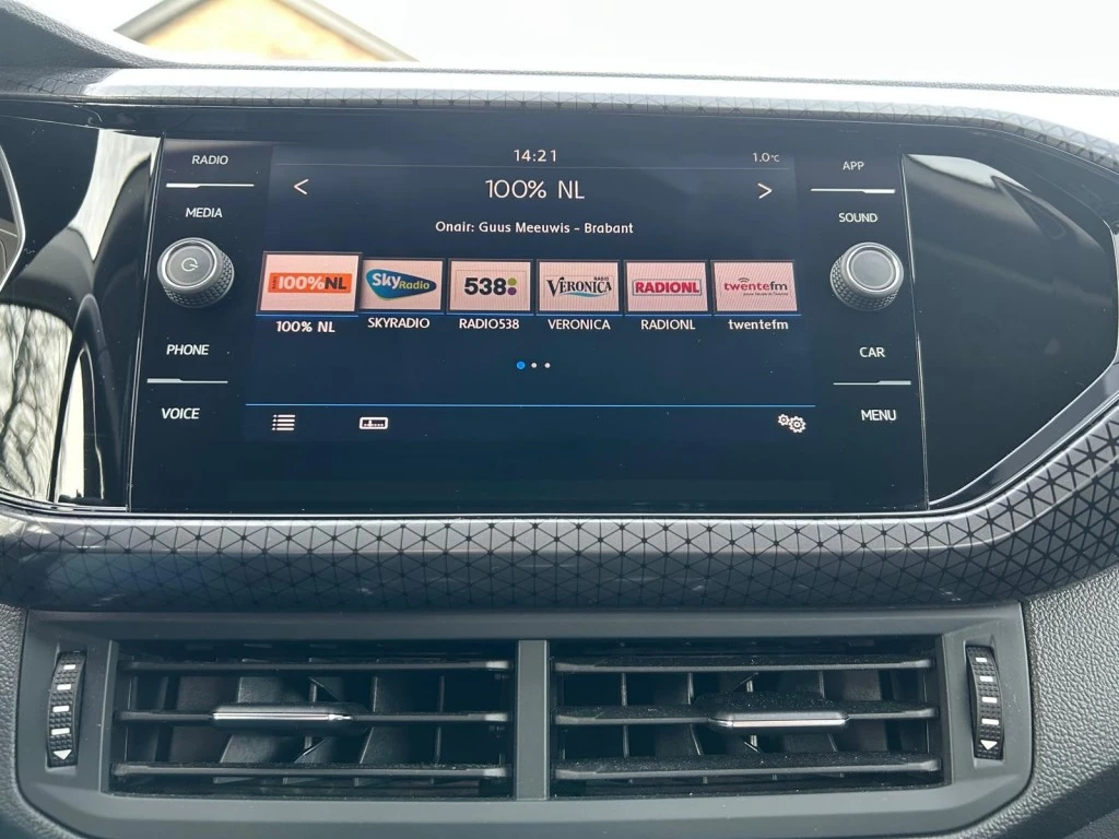 Volkswagen T-Cross – foto 18
