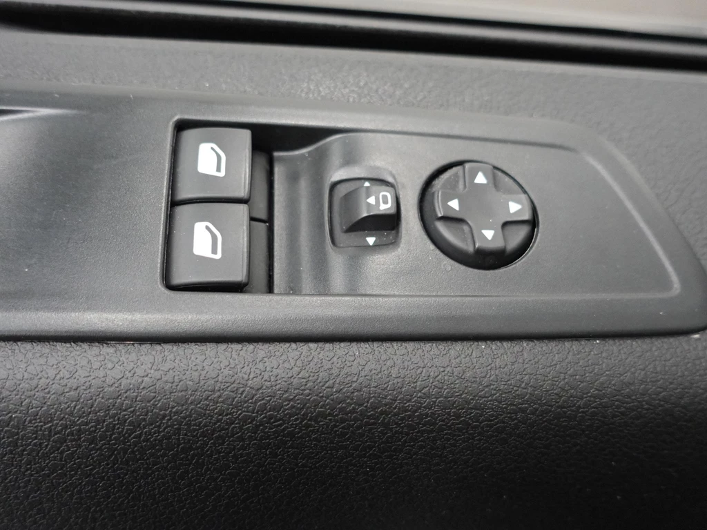 Opel Vivaro – foto 17