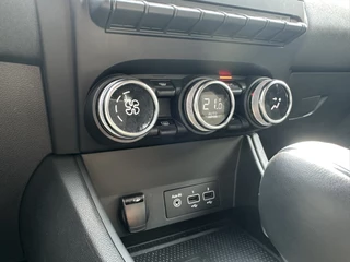 Renault Captur – thumbnail 15