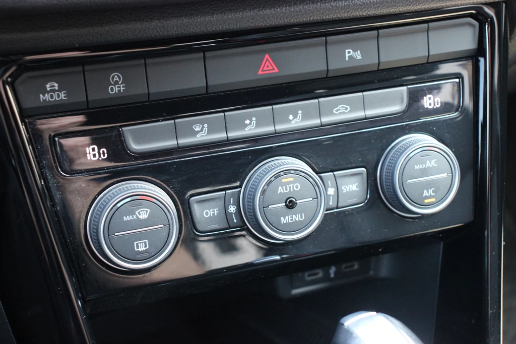 Volkswagen T-Roc – foto 21