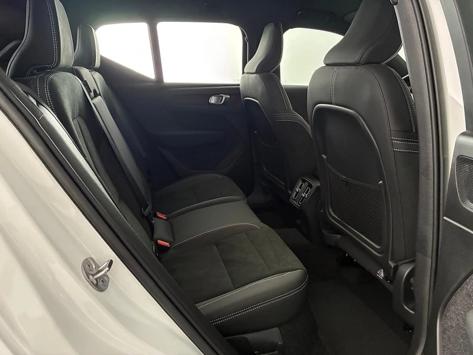 Volvo XC40 – foto 14