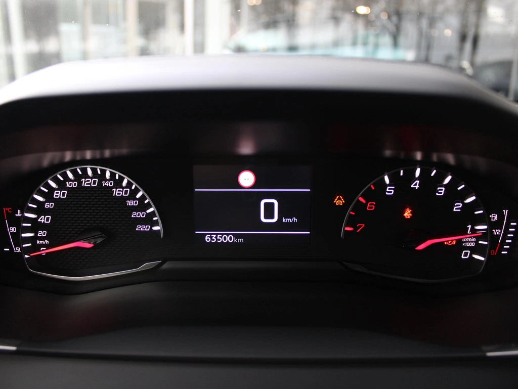 Peugeot 208 – foto 23