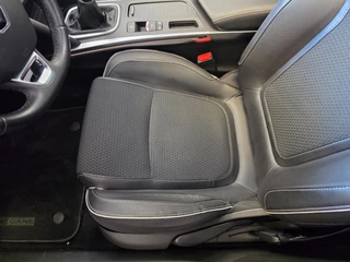 Renault Mégane Estate – thumbnail 32