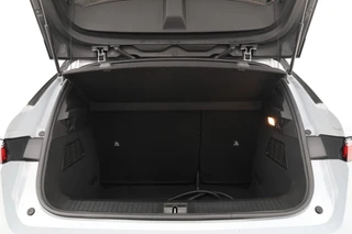 Renault Megane E-Tech – thumbnail 12