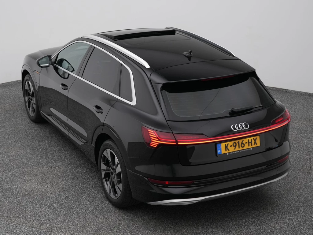 Audi e-tron – foto 6
