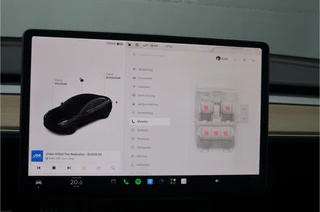Tesla Model 3 – thumbnail 19
