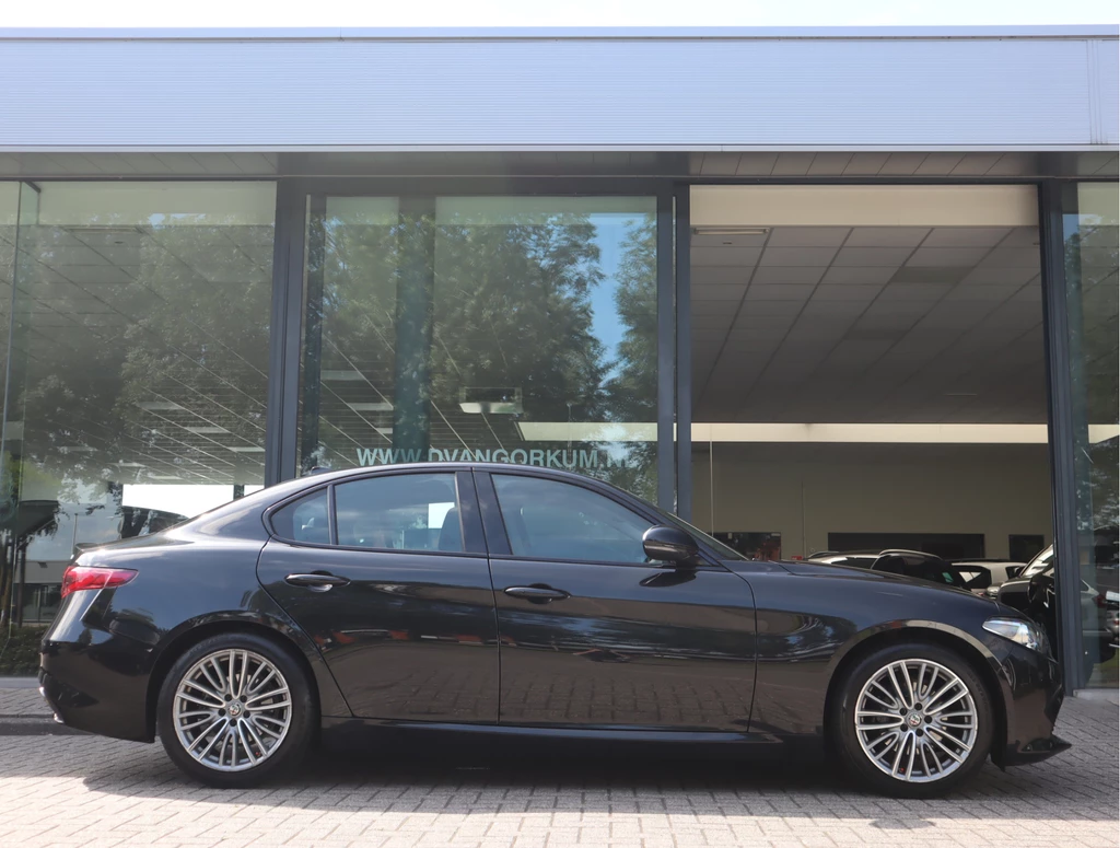 Alfa Romeo Giulia – foto 9