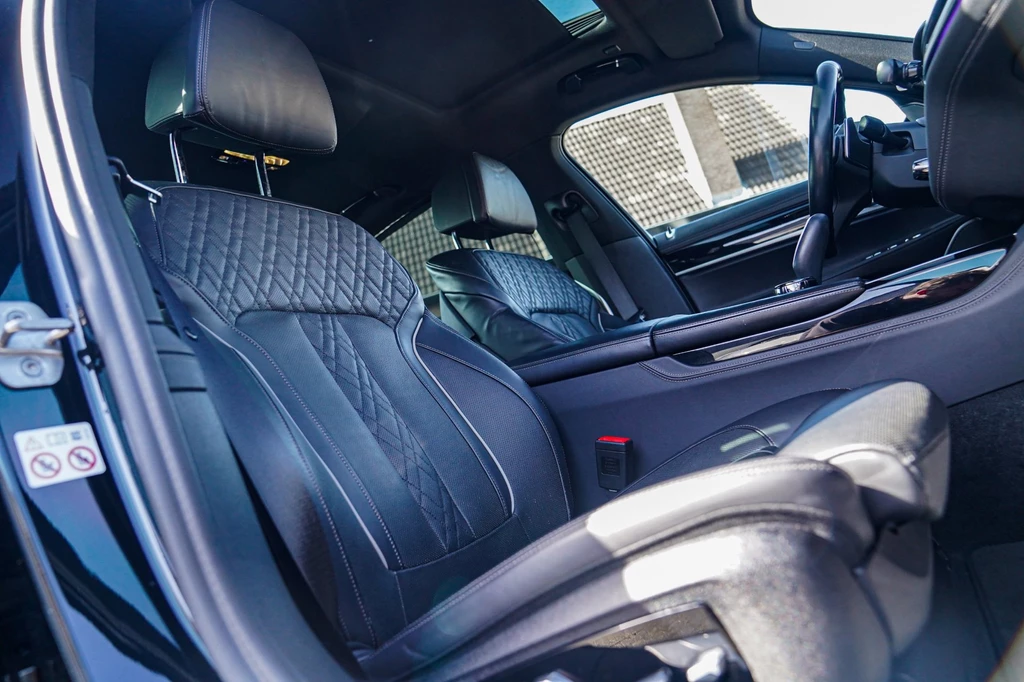 BMW 7 Serie – foto 14