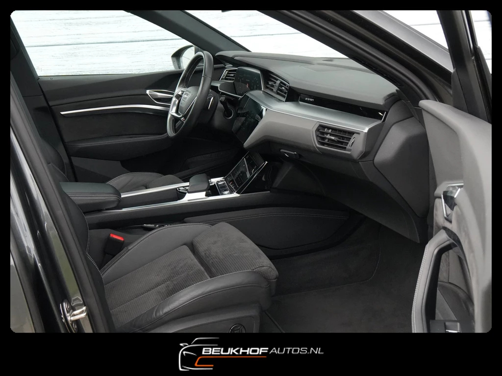 Audi e-tron – foto 22