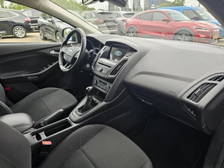 Ford Focus – thumbnail 8