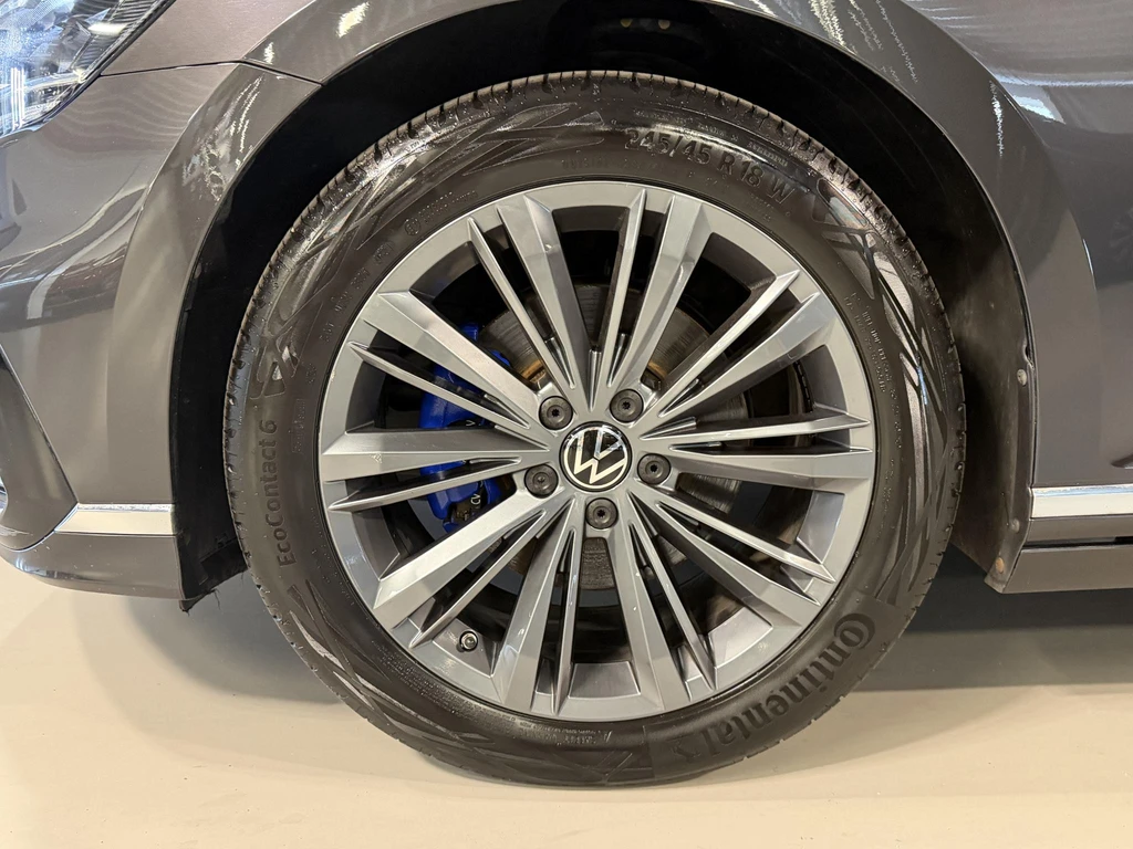 Volkswagen Passat – foto 26
