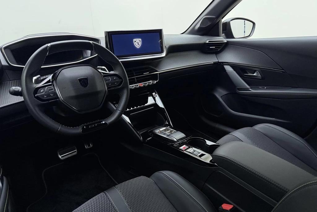 Peugeot 208 – foto 16