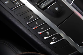 Porsche Macan – thumbnail 21