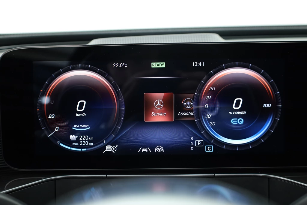 Mercedes-Benz EQC – foto 16