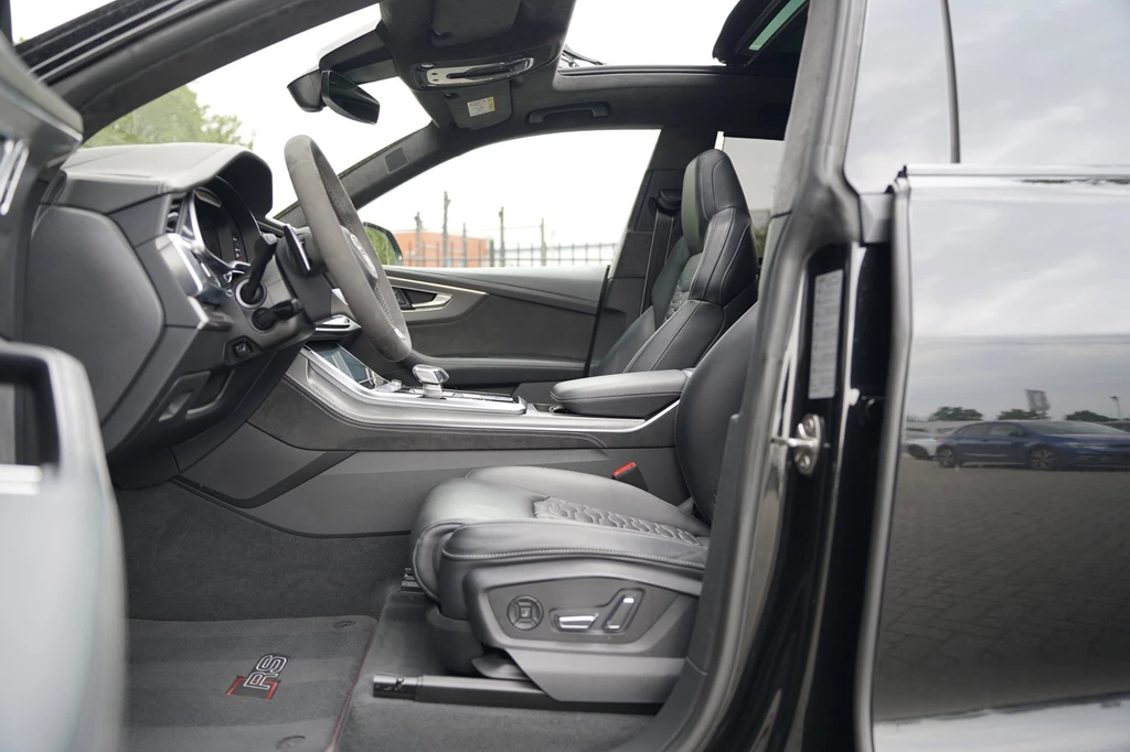 Audi RSQ8 – foto 23