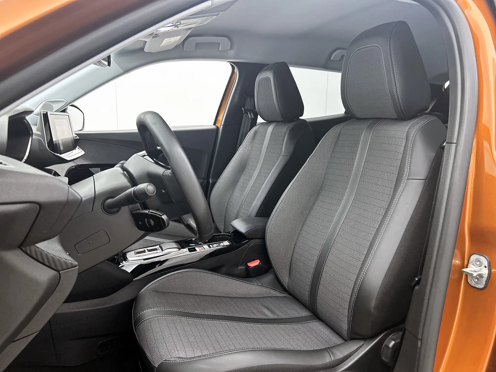 Peugeot e-2008 – foto 38