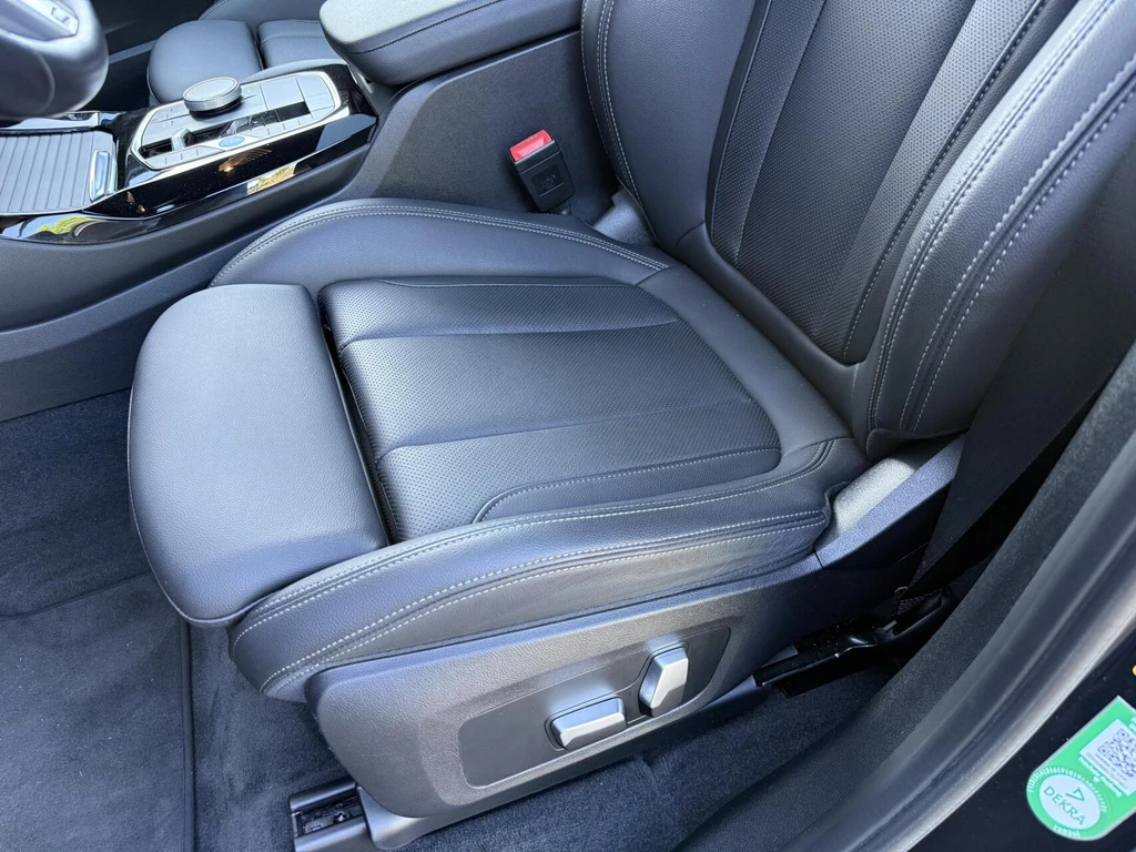 BMW iX3 – foto 22