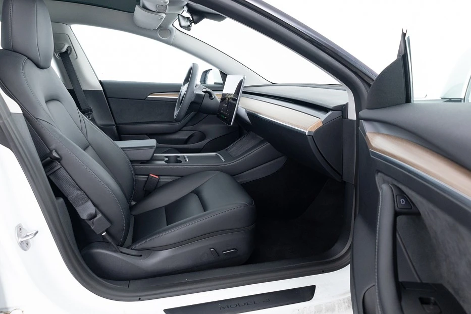 Tesla Model 3 – foto 11