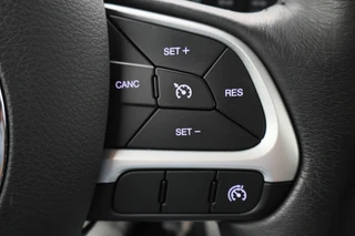 Jeep Renegade – thumbnail 26