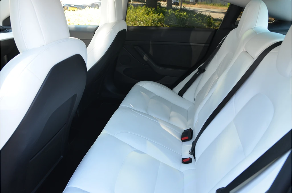 Tesla Model 3 – foto 12
